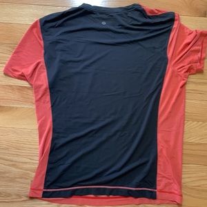 Lululemon t-shirt (athletic)